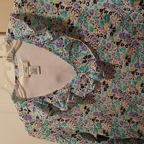 Laura Ashley blue and purple flower top - Picture 3 of 3